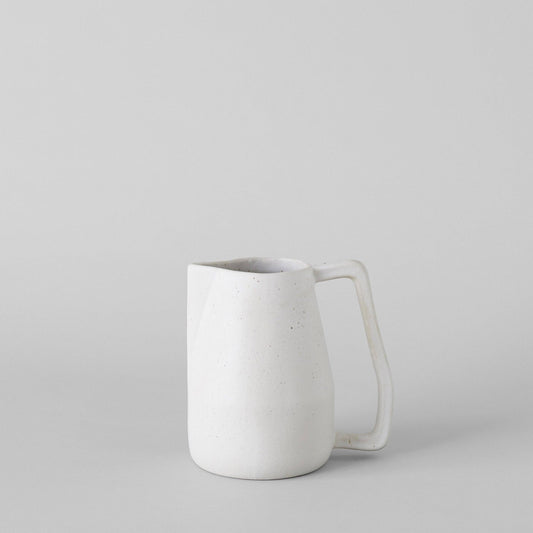 Off-White Novah Pitcher: Large
