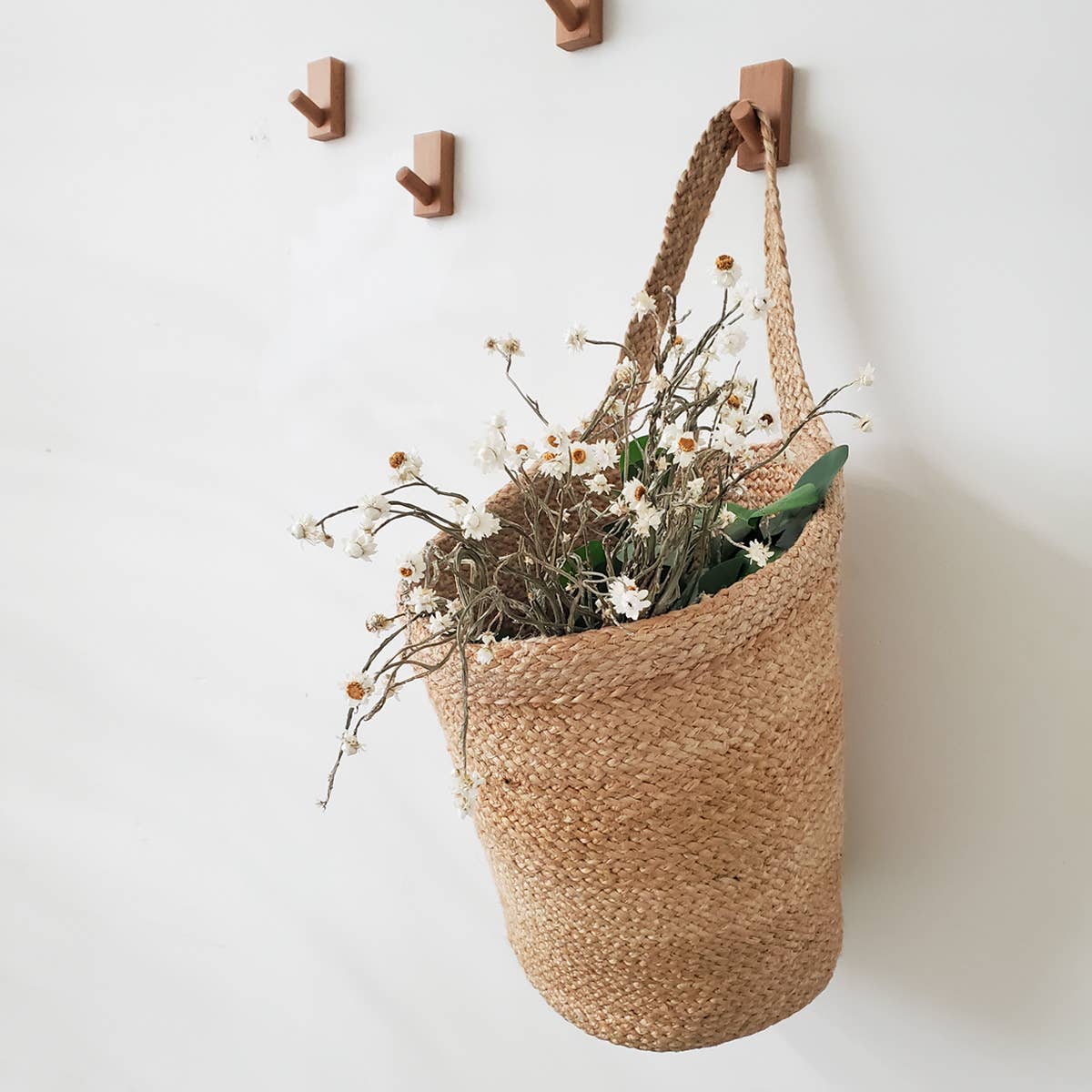 Handwoven Wicker Storage • Kata Wall Hanging Basket [S] - Magnolia Lane co. Home + Garden + Gift