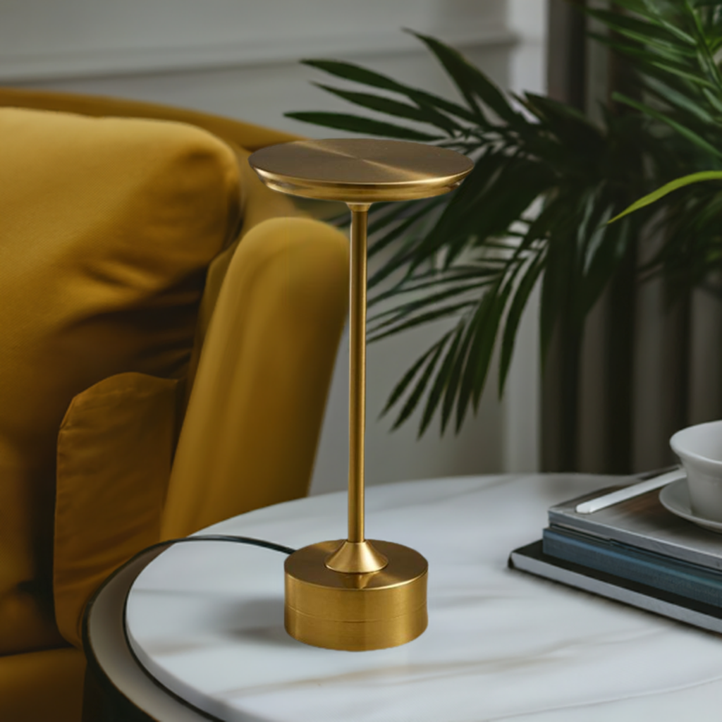 Metal Lamp - Magnolia Lane co. Home + Garden + Gift
