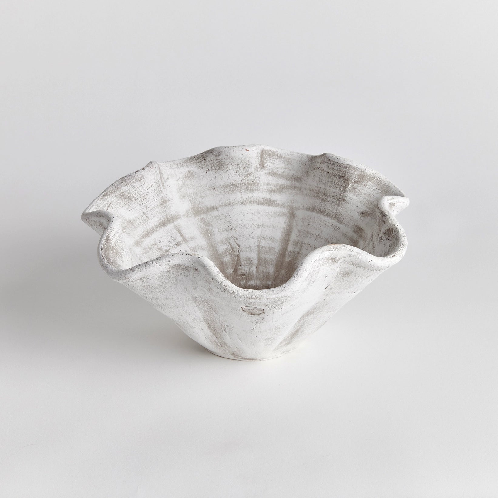 Wakefield Handmade Wiley Pot | 2 Sizes - Magnolia Lane co. Home + Garden + Gift