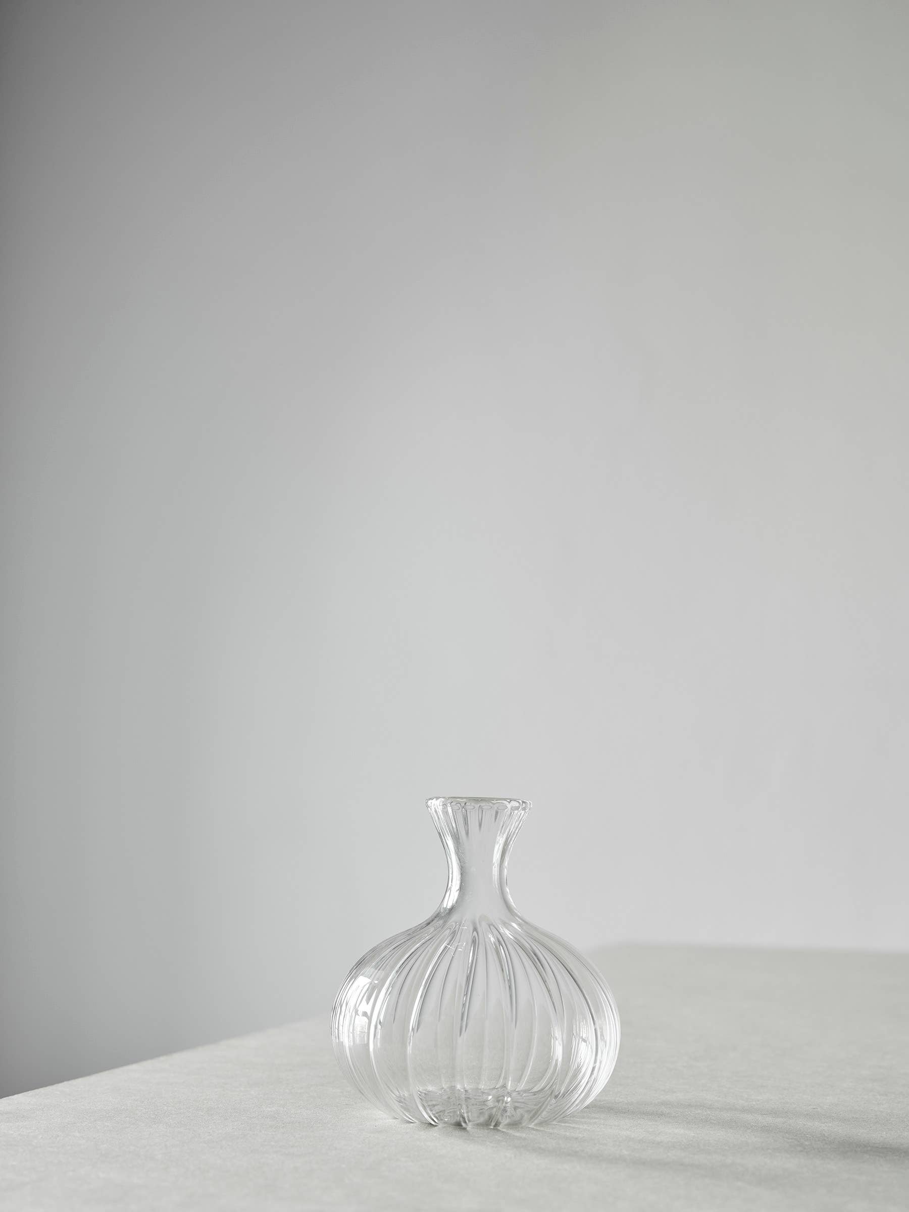 Como ripple vase - small - Magnolia Lane co. Home + Garden + Gift
