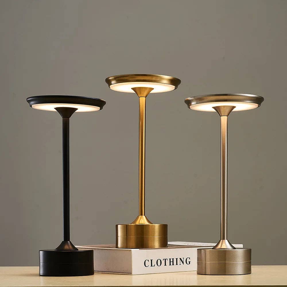 Metal Lamp - Magnolia Lane co. Home + Garden + Gift