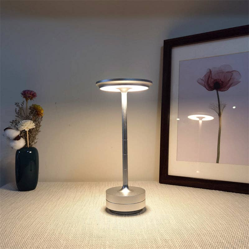 Metal Lamp - Magnolia Lane co. Home + Garden + Gift