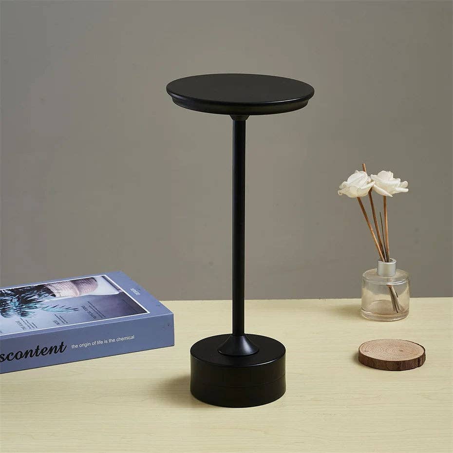 Metal Lamp - Magnolia Lane co. Home + Garden + Gift